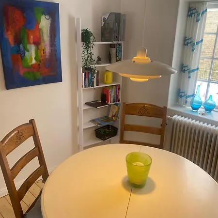 Apartamento In Historic Manor By The Limfjord