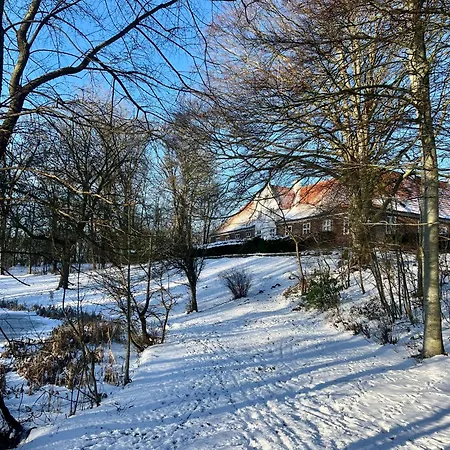 Apartment In Historic Manor By The Limfjord *