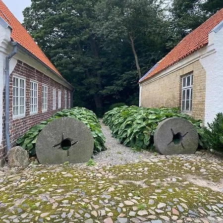 In Historic Manor By The Limfjord Apartment