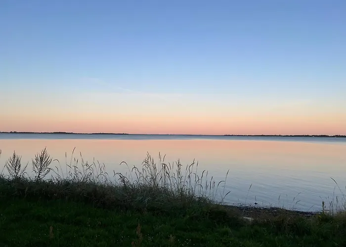 Апартаменты In Family-owned, Historic Manor Thyholm